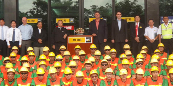 Chris Curfman, President of Caterpillar Global Mining and VP of Caterpillar Inc visit to Metro Machinery