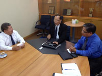 ITD President discusses business opportunities with Khun Thongsai Burapachaisri Chairman at Metro Machinery